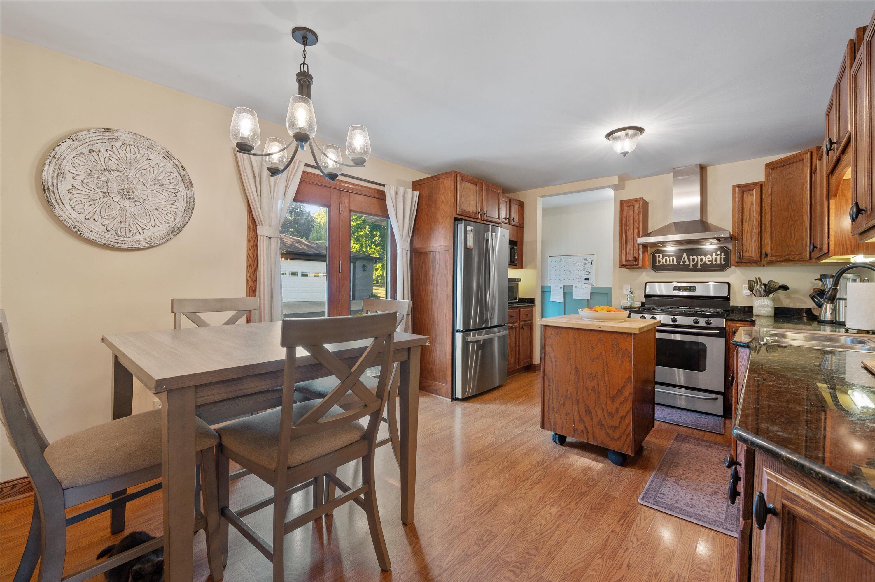 3048 North Newman Road Caledonia, WI 53406 - Photo 7 of 36 07-DSC4513