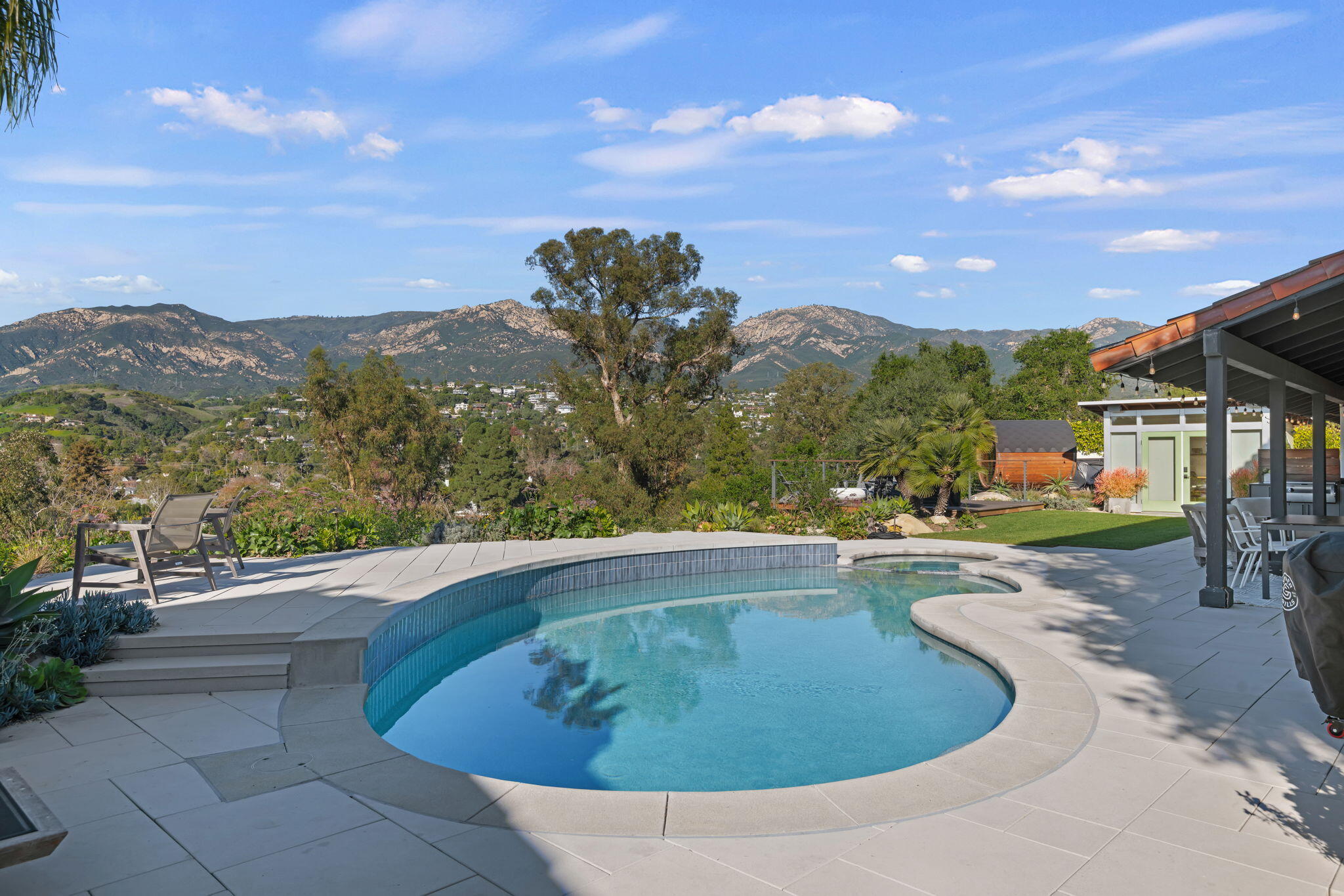 225 Constance Lane Santa Barbara, CA 93105 - Photo 20 of 31 22-Swimming Pool