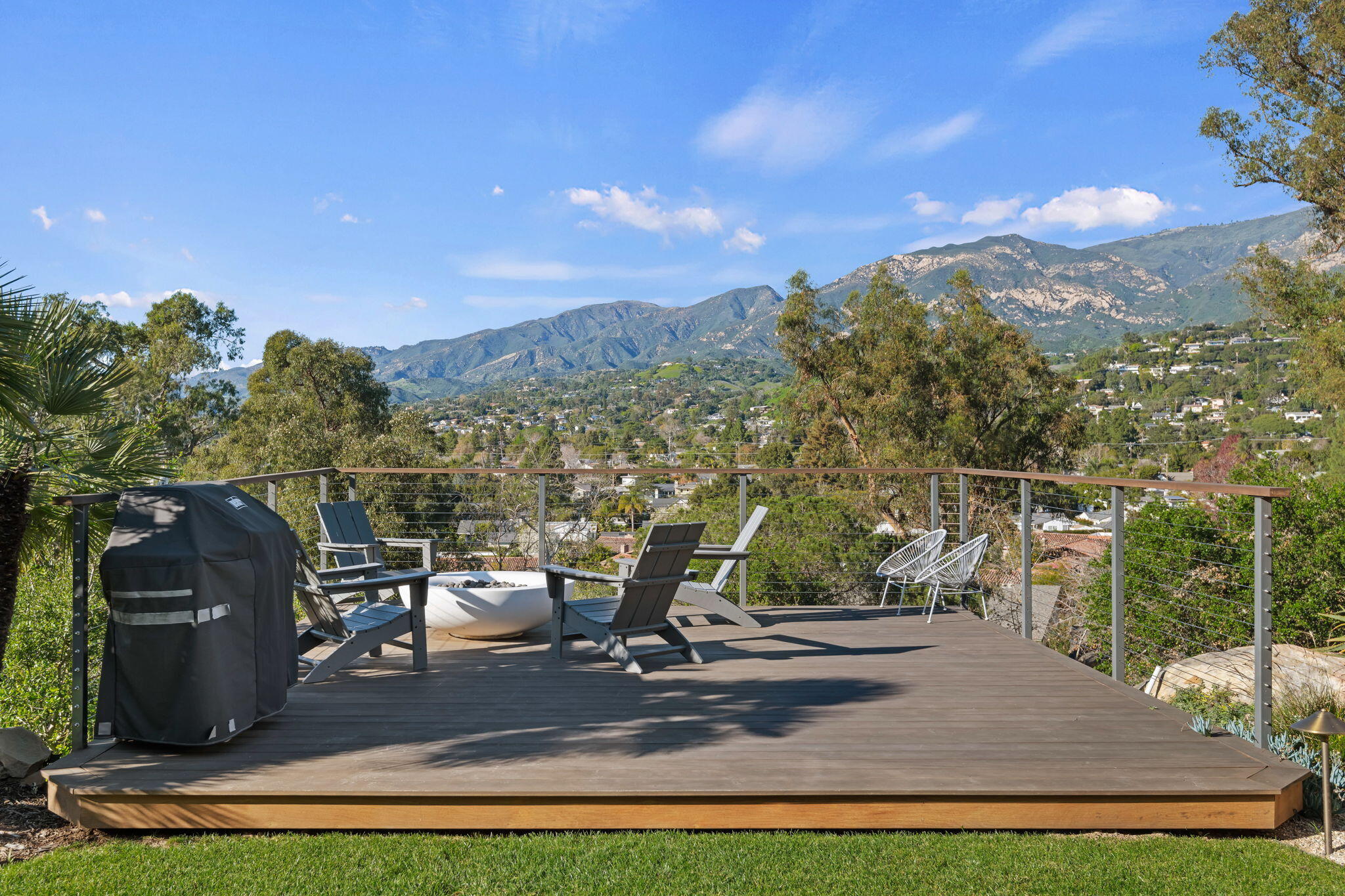 225 Constance Lane Santa Barbara, CA 93105 - Photo 24 of 31 26-Deck