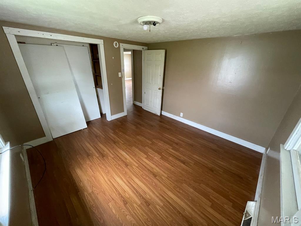 4012 Highway 16 Litchfield, IL 62056 - Photo 18 of 19