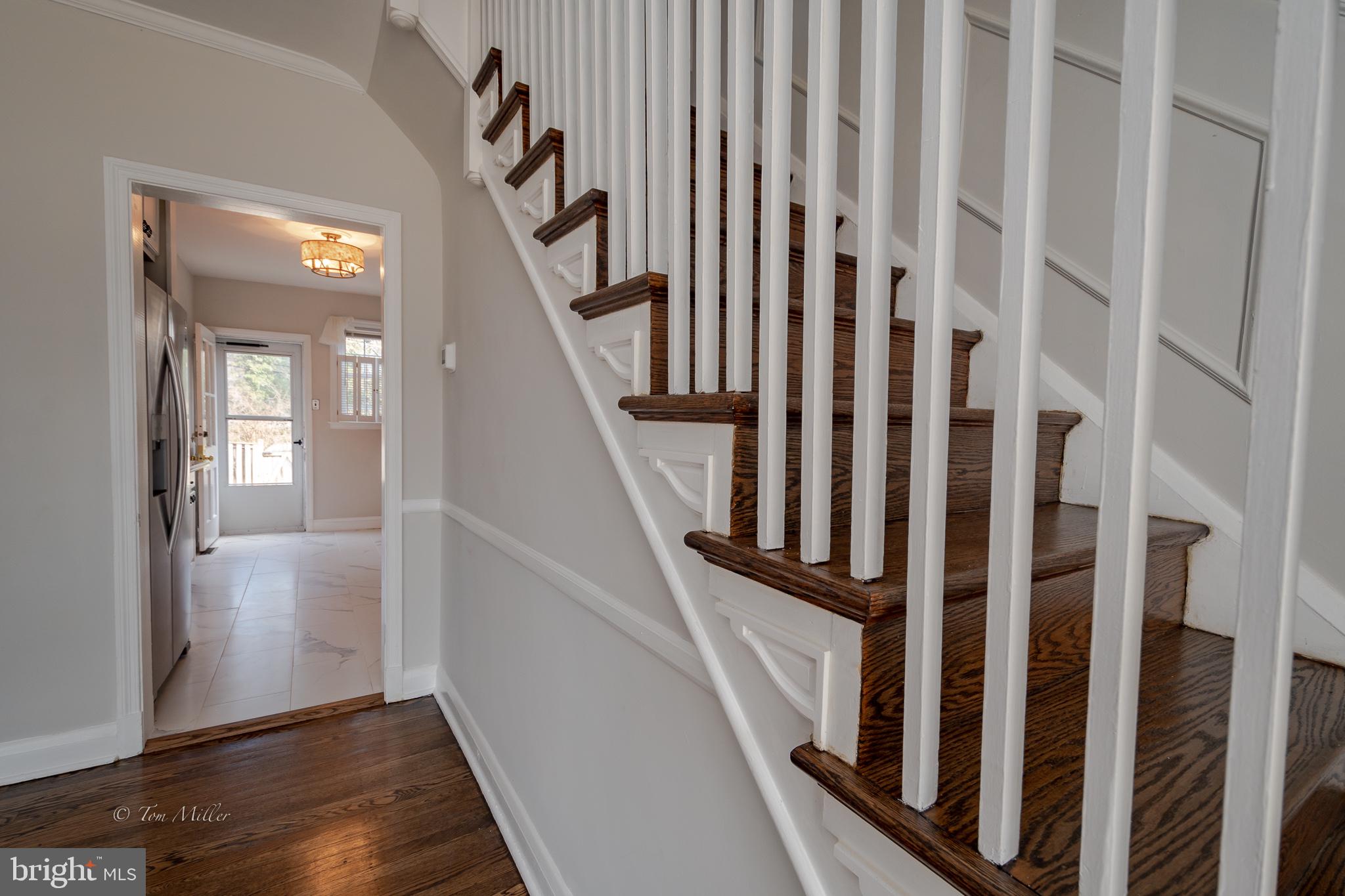 6417 Blenheim Road Baltimore, MD 21212 - Photo 9 of 47