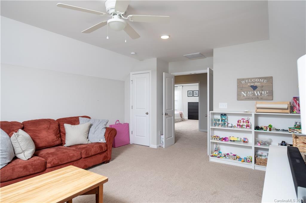 1420 Wheeltree Road Clover, SC 29710 - Photo 29 of 35 Gallery Image 29