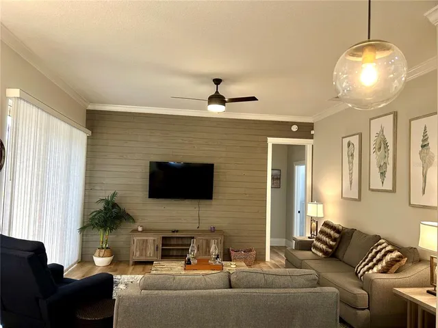 $5,600 | 7448 39th Court East, Sarasota, FL 34243