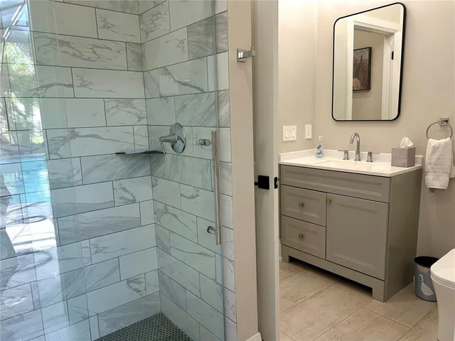 $5,600 | 7448 39th Court East, Sarasota, FL 34243