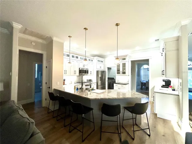 $5,600 | 7448 39th Court East, Sarasota, FL 34243