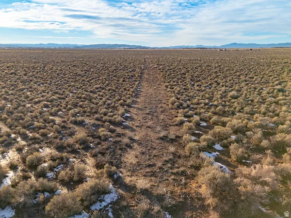 $6,500 | 1427 East 950th Street North, Unit 13, Beryl, UT 84714