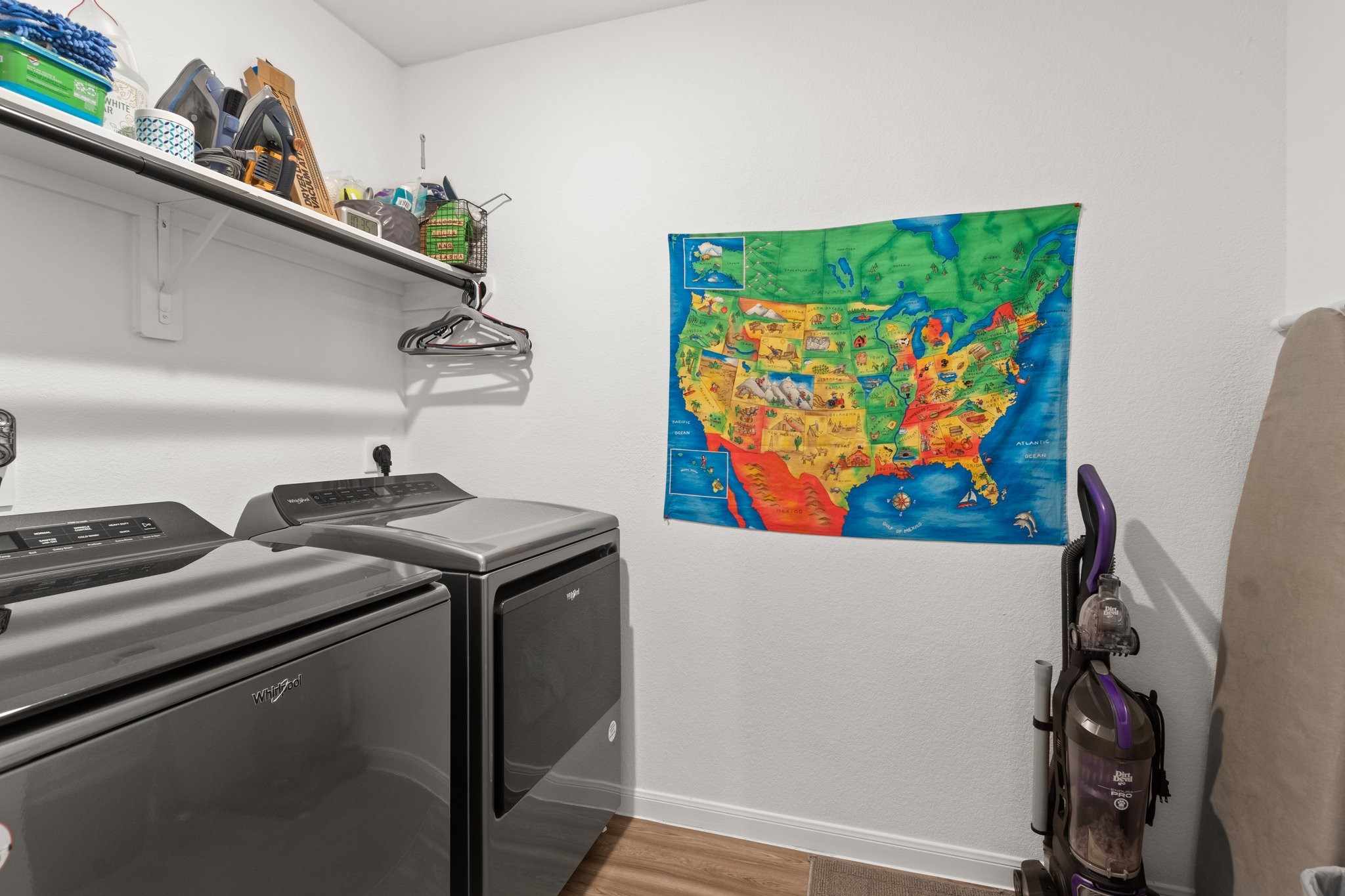 5834 Finely Run St Spring Spring, TX 77373 - Photo 31 of 50 a utility room with dryer and washer