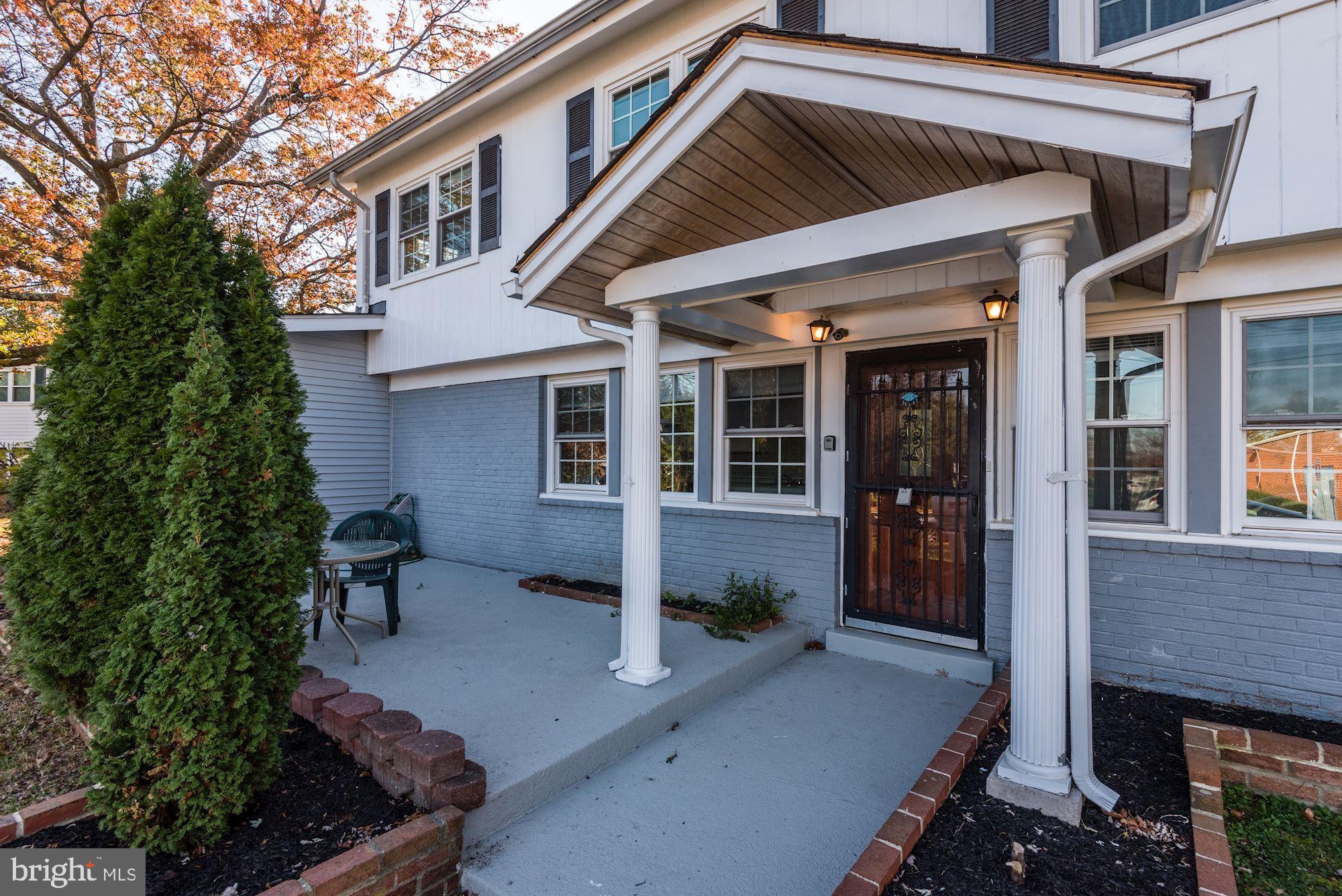 6341 Beryl Road Alexandria, VA 22312 - Photo 4 of 51