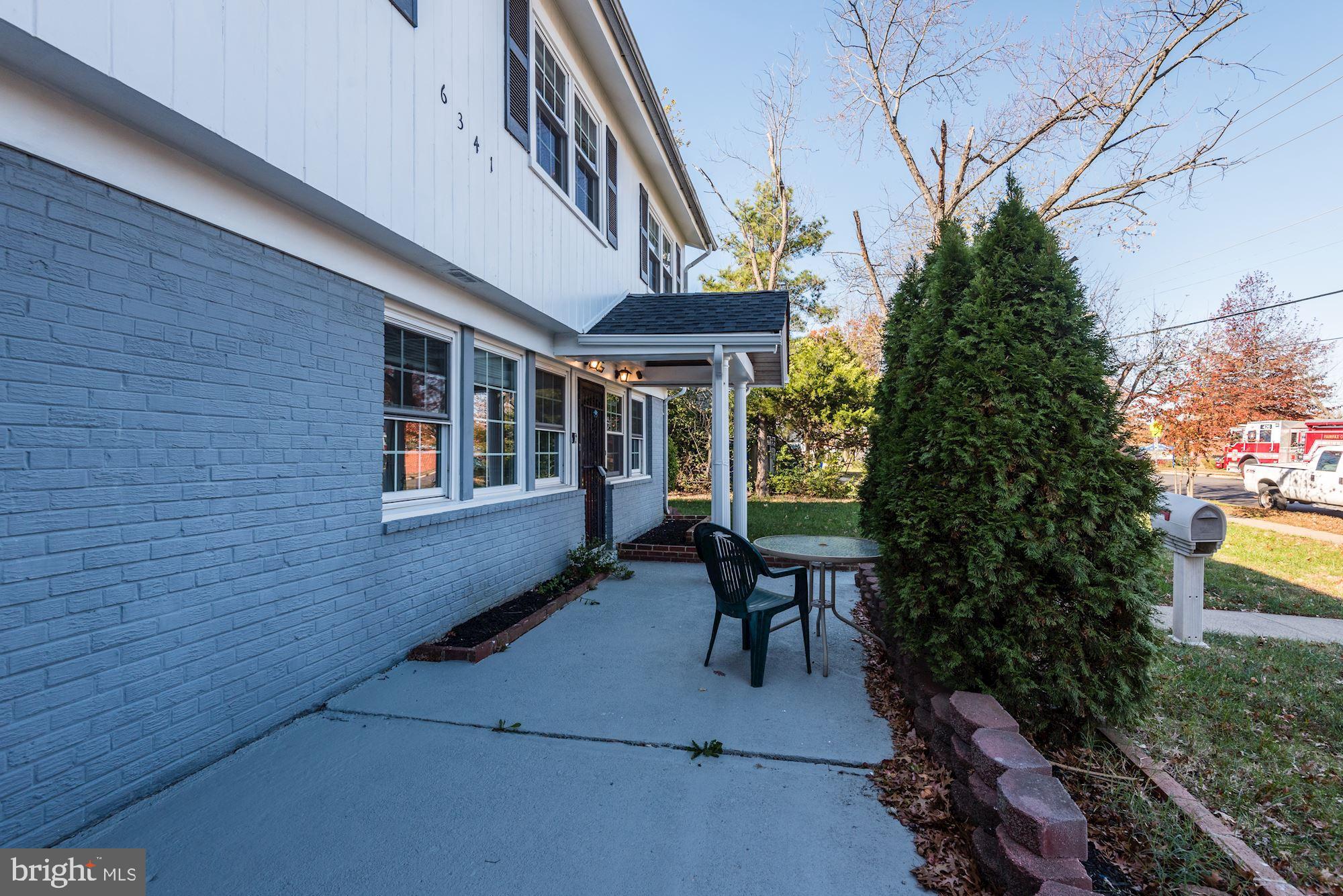 6341 Beryl Road Alexandria, VA 22312 - Photo 5 of 51