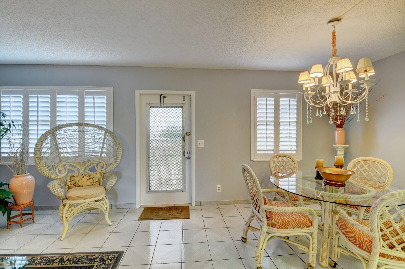 3014 Guildford East Boca Raton, FL 33434 - Photo 13 of 50 Living / Dining