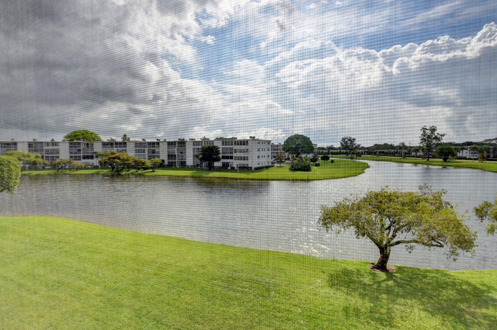 3014 Guildford East Boca Raton, FL 33434 - Photo 28 of 50 Lake View