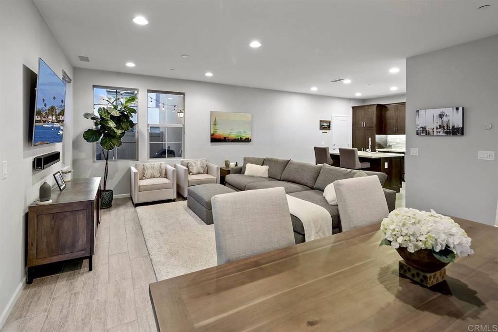 13341 Violet Lane San Diego, CA 92130 - Photo 8 of 27