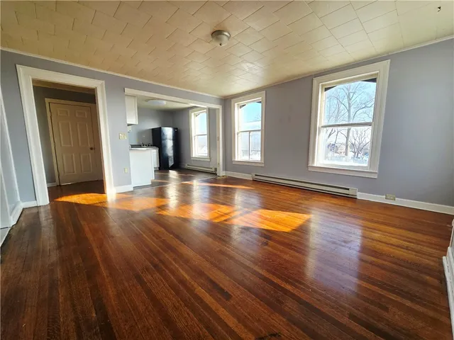 $1,250 | 81 Genesee Street, Geneva City, NY 14456