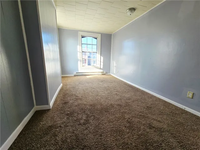 $1,250 | 81 Genesee Street, Geneva City, NY 14456