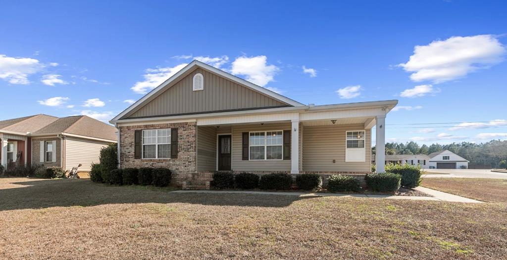 100 Danny Lane Dothan, AL 36301 - Photo 1 of 32 Main View