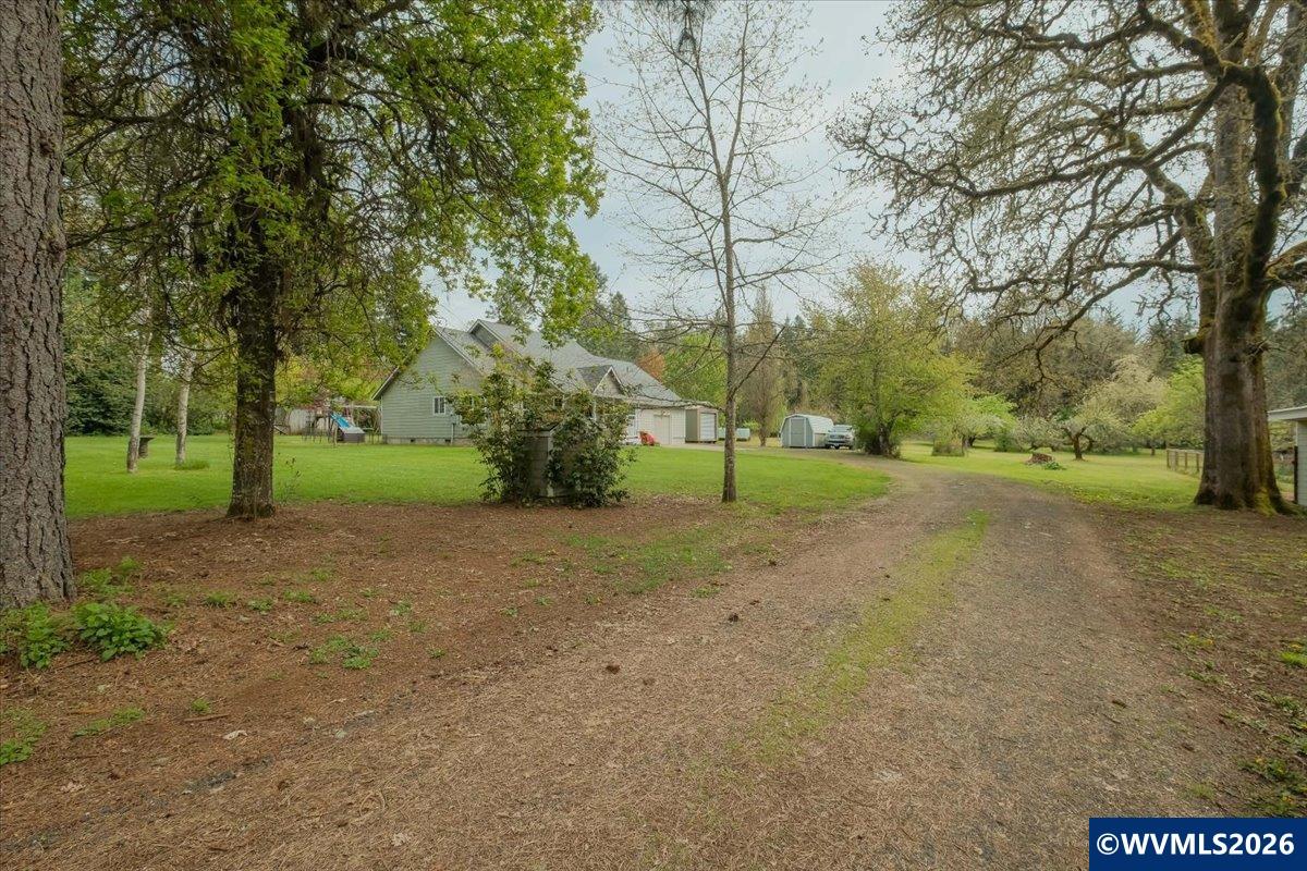 26825 Old Holley Road Sweet Home, OR 97386 - Photo 32 of 48