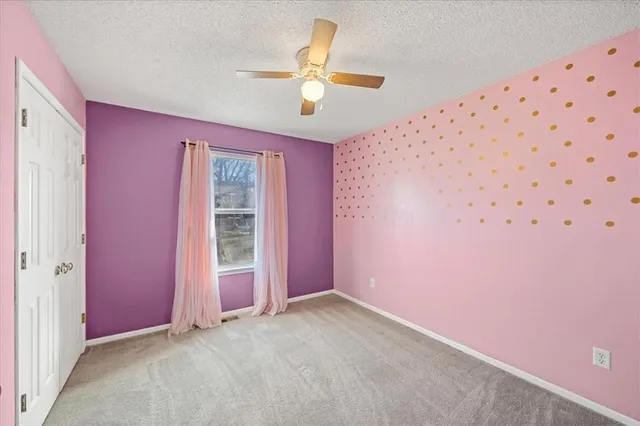 $384,500 | 1216 North Parkway Drive, Olathe, KS 66061