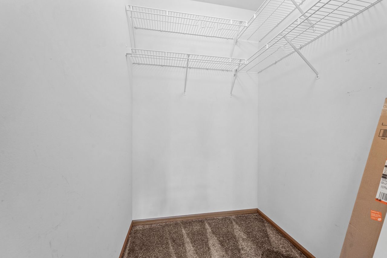 1228 Coldspring Road Elgin, IL 60120 - Photo 24 of 30 a view of a small space