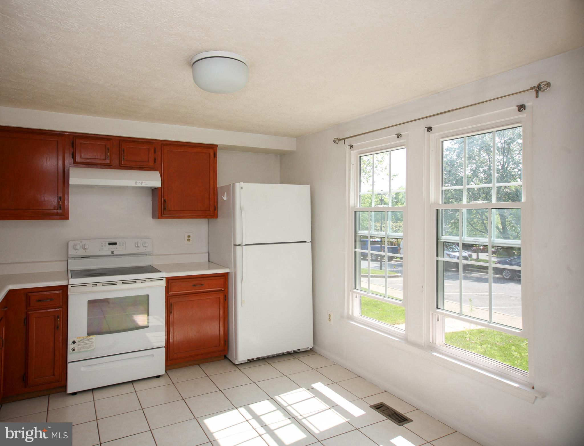 6372 Greenfield Road Elkridge, MD 21075 - Photo 4 of 30 Gallery Image 4