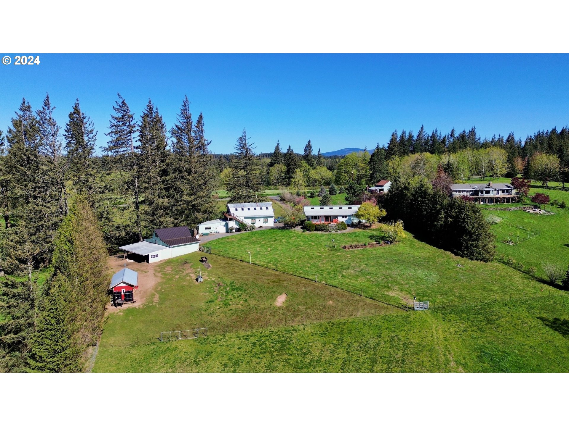 40101 Southeast Gibson Road Washougal, WA 98671 - Photo 1 of 45 Gallery Image 1