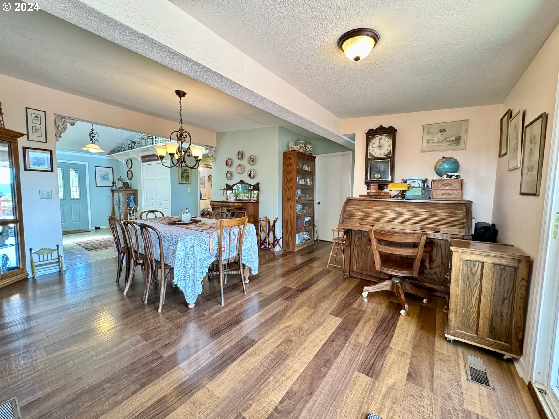 40101 Southeast Gibson Road Washougal, WA 98671 - Photo 14 of 45 Gallery Image 14