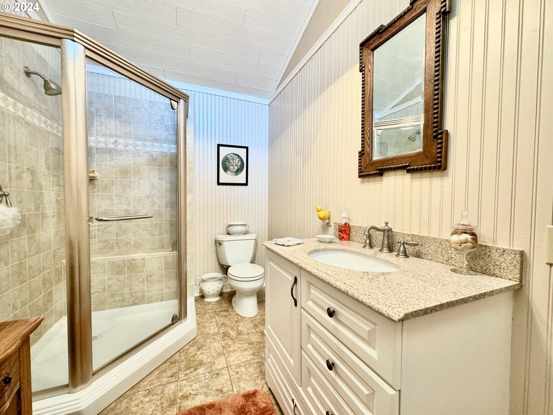 40101 Southeast Gibson Road Washougal, WA 98671 - Photo 16 of 45 Bathroom