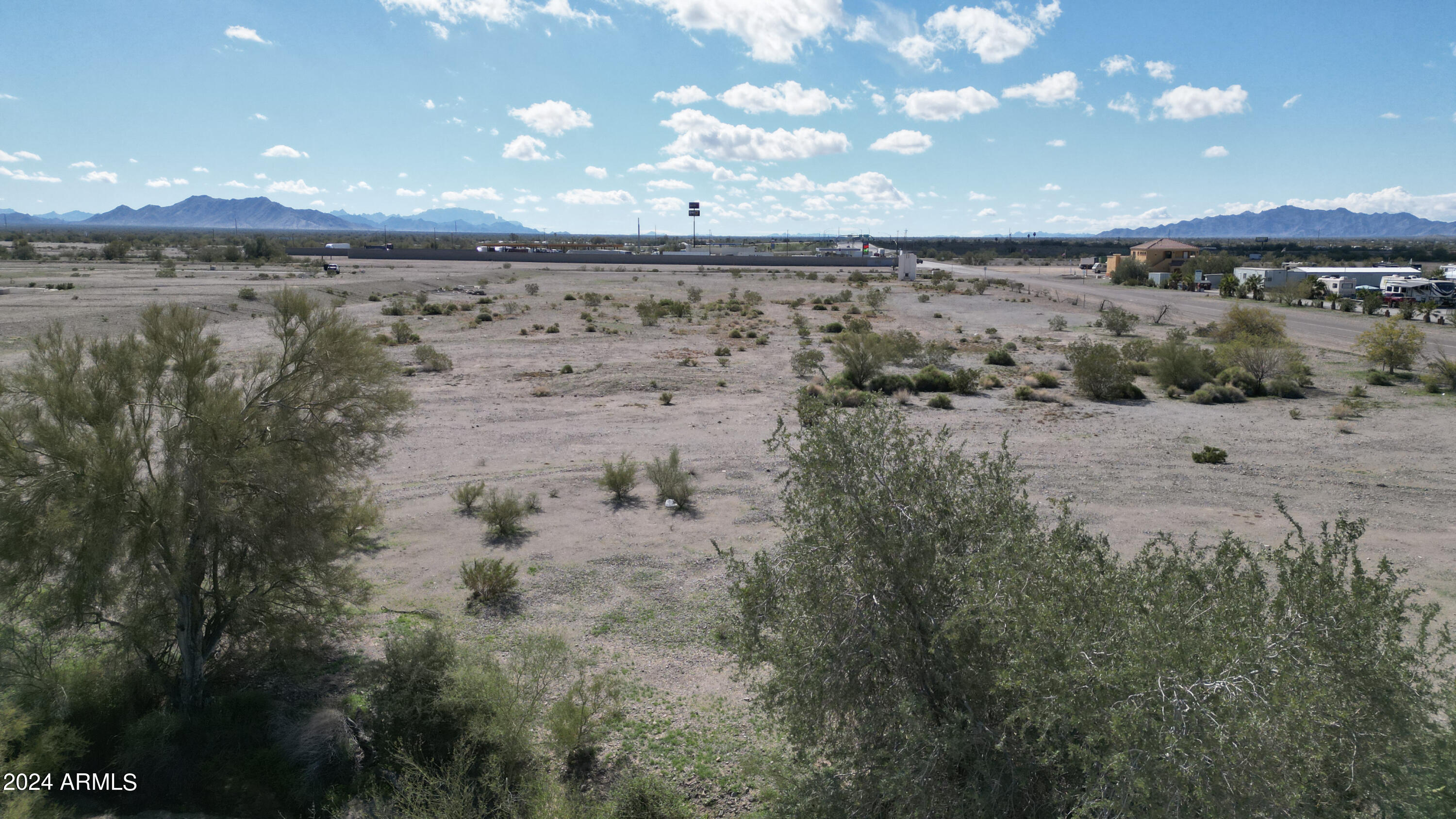 391 North Riggles Avenue Quartzsite, AZ 85346 - Photo 17 of 24