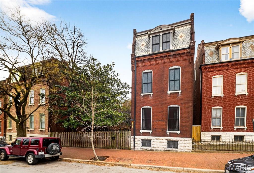 1010 Allen Avenue, Unit 1F St. Louis, MO 63104 - Photo 3 of 39