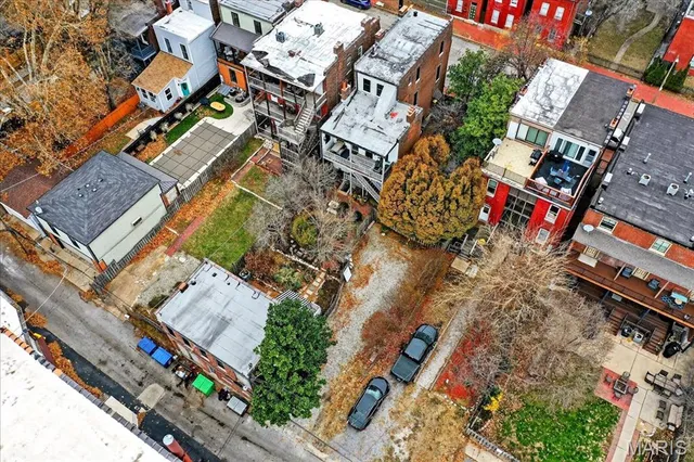 $1,900 | 1010 Allen Avenue, Unit 1F, St. Louis, MO 63104