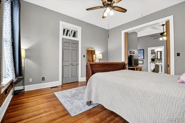 $1,400 | 1010 Allen Avenue, Unit 1F, St. Louis, MO 63104