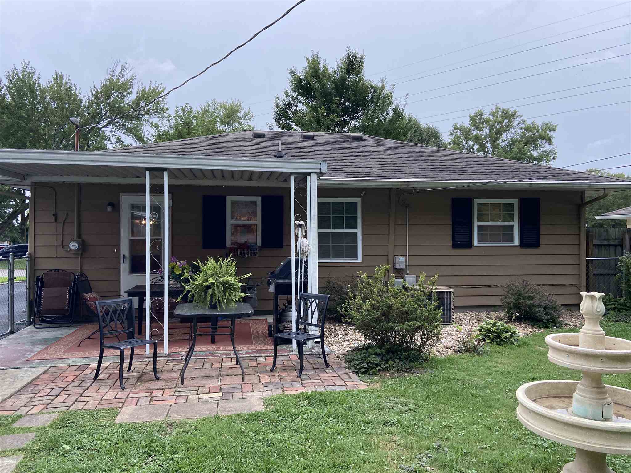 4905 Stratford Road Evansville, IN 47710 - Photo 14 of 17 Gallery Image 14
