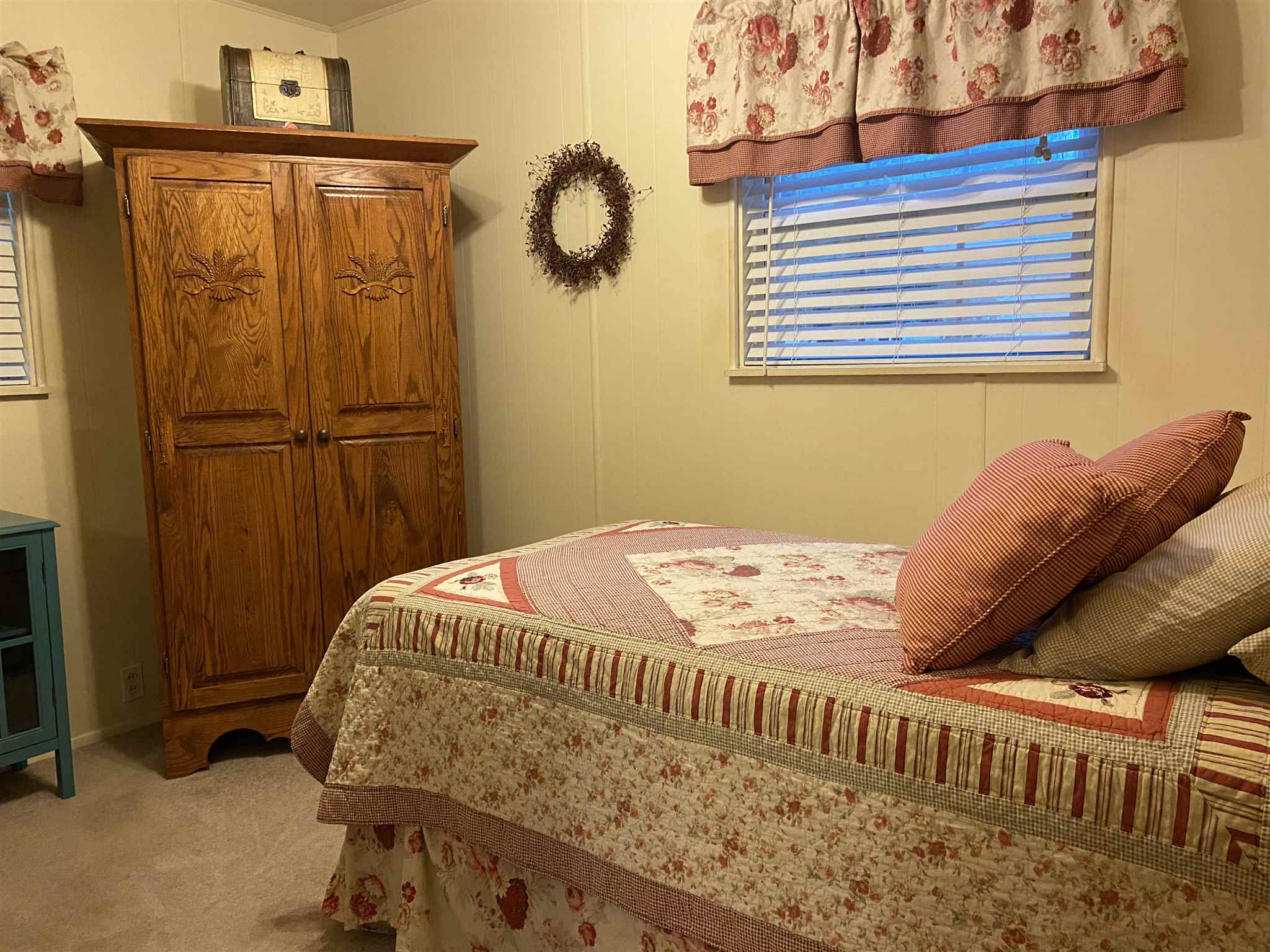 4905 Stratford Road Evansville, IN 47710 - Photo 9 of 17 Gallery Image 9