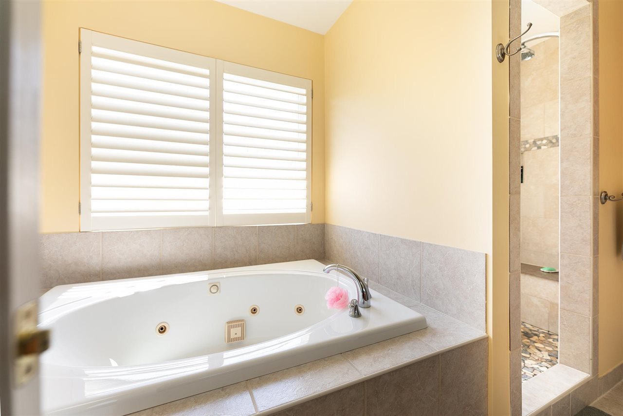 7284 Westwind Road Traverse City, MI 49686 - Photo 18 of 44 1887064-17.JPG