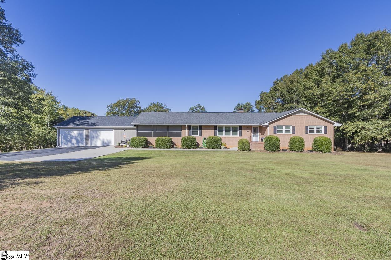 105 Hillandale Road Seneca, SC 29672 - Photo 1 of 50