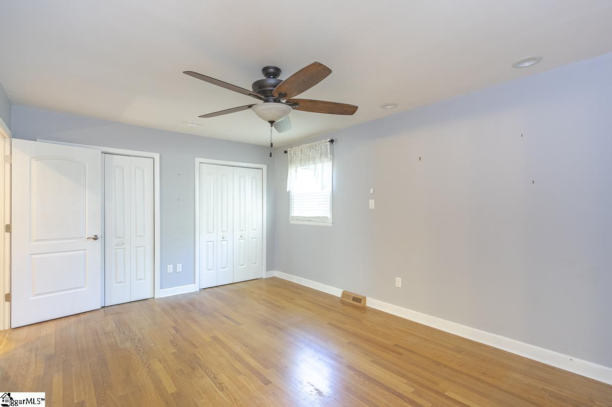 105 Hillandale Road Seneca, SC 29672 - Photo 15 of 50