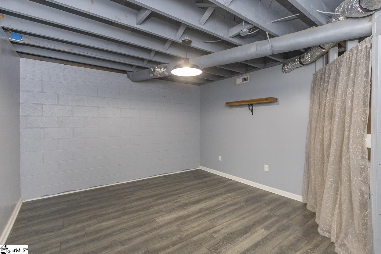 105 Hillandale Road Seneca, SC 29672 - Photo 33 of 50