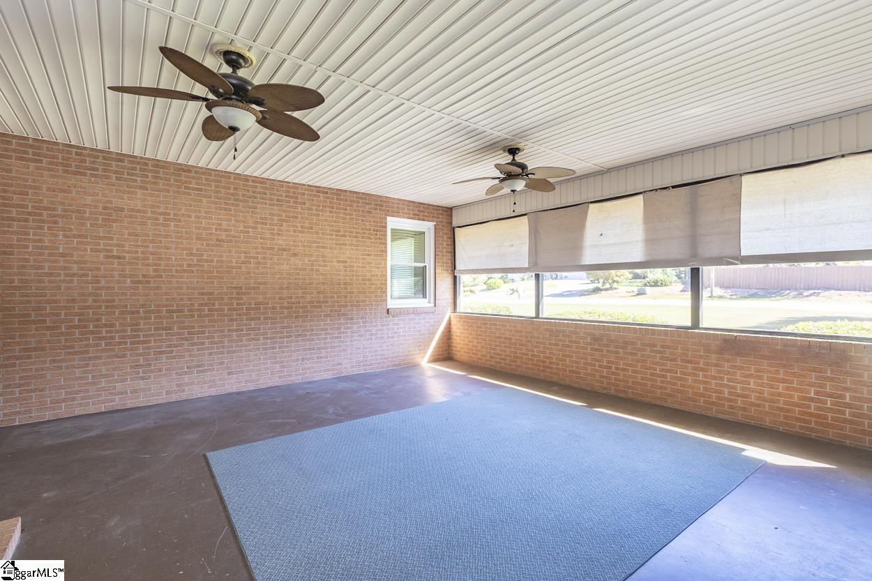 105 Hillandale Road Seneca, SC 29672 - Photo 41 of 50