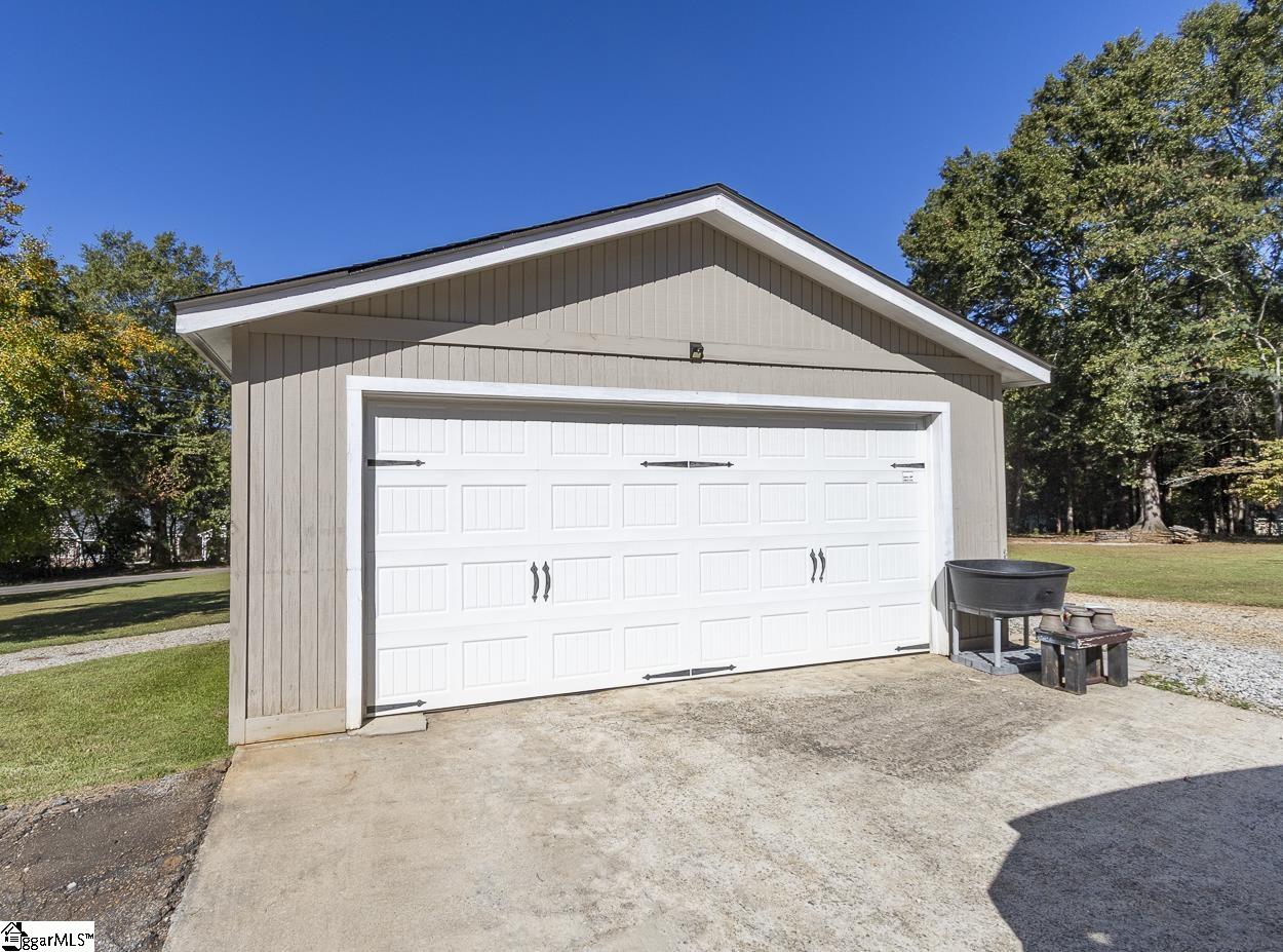 105 Hillandale Road Seneca, SC 29672 - Photo 44 of 50
