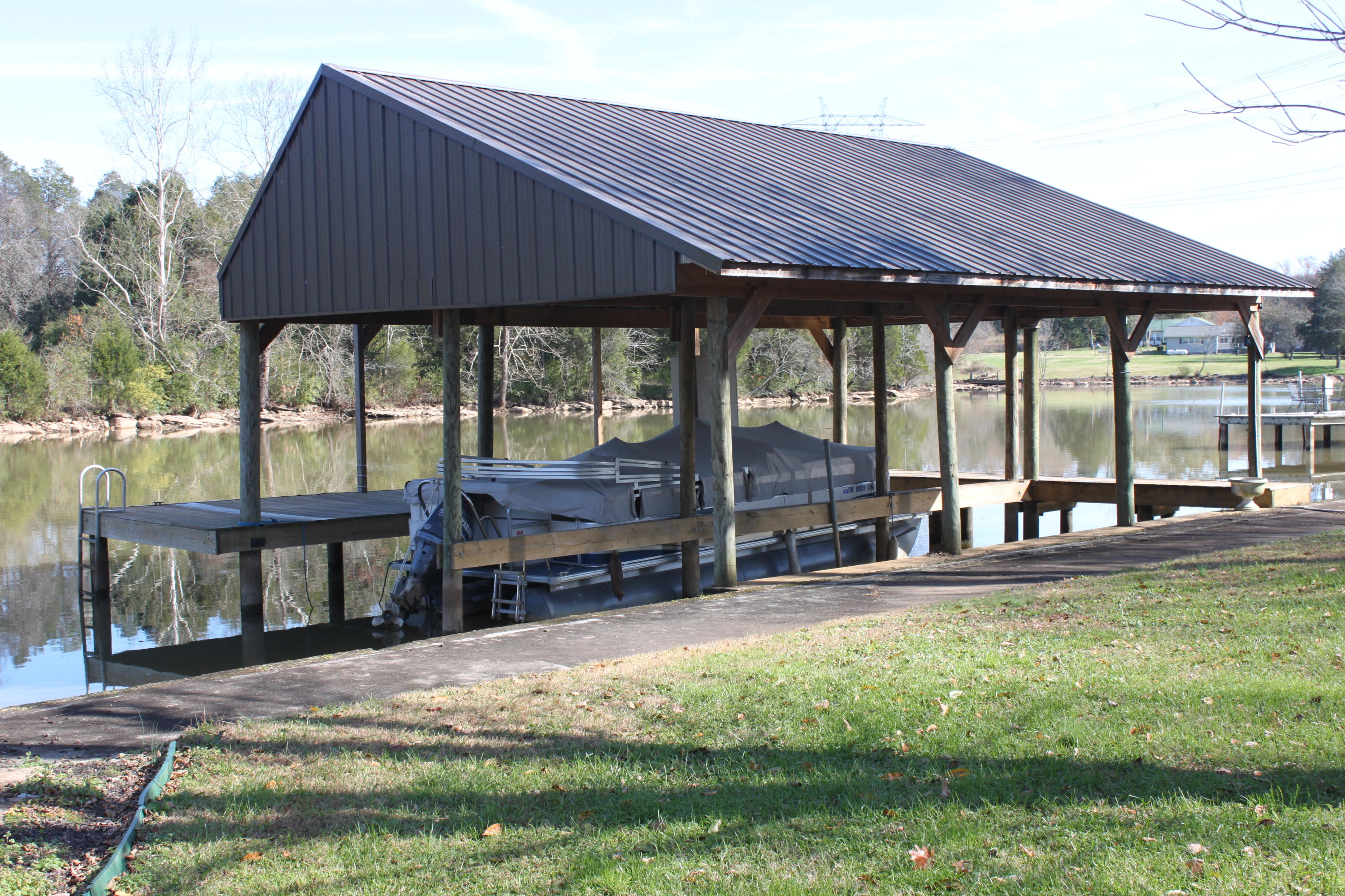 212 Disco Loop Road Friendsville, TN 37737 - Photo 26 of 40 Covered Dock