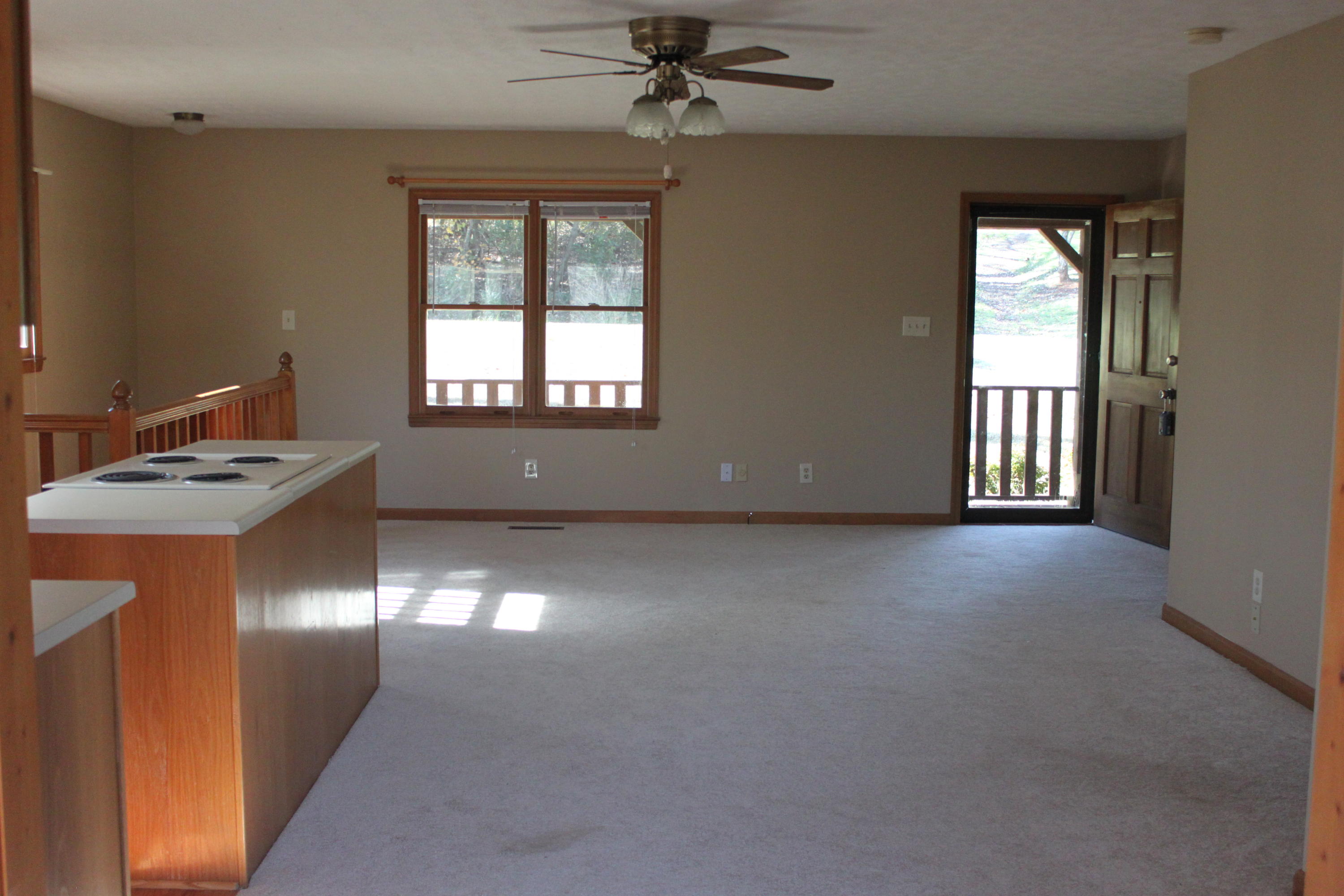 212 Disco Loop Road Friendsville, TN 37737 - Photo 5 of 40 Living Room