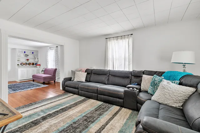 $329,900 | 37 Linden Street, Torrington, CT 06790