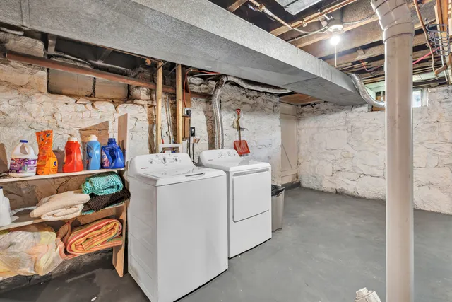 $329,900 | 37 Linden Street, Torrington, CT 06790