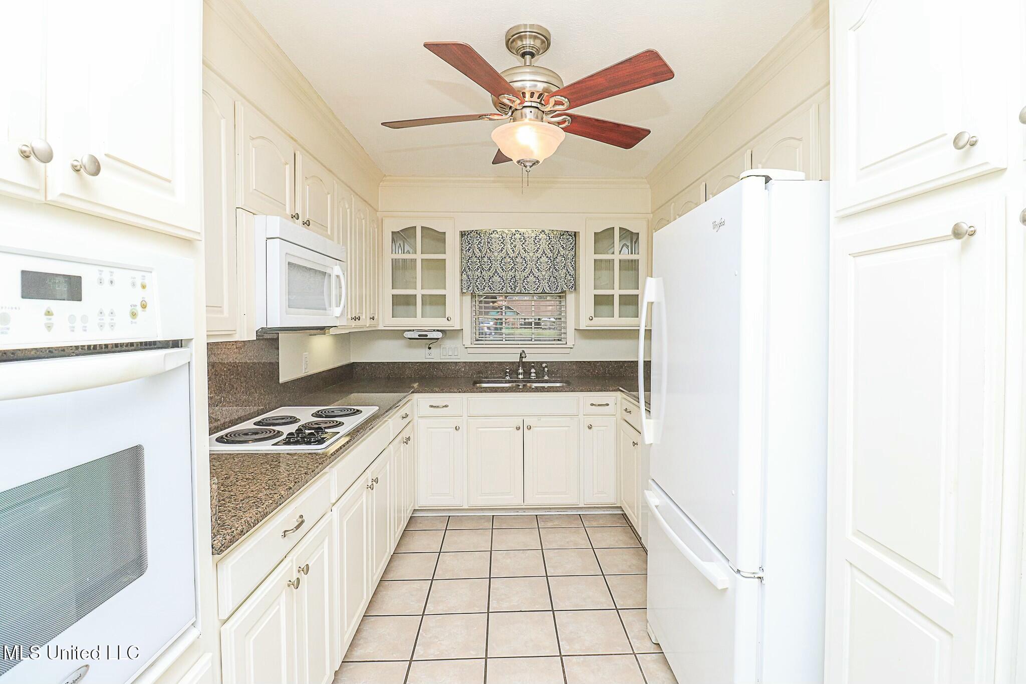 107 St Augustine Drive Madison, MS 39110 - Photo 41 of 56 tempImagef3aCxg