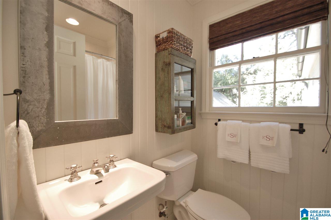 2934 Surrey Road Birmingham, AL 35223 - Photo 21 of 32