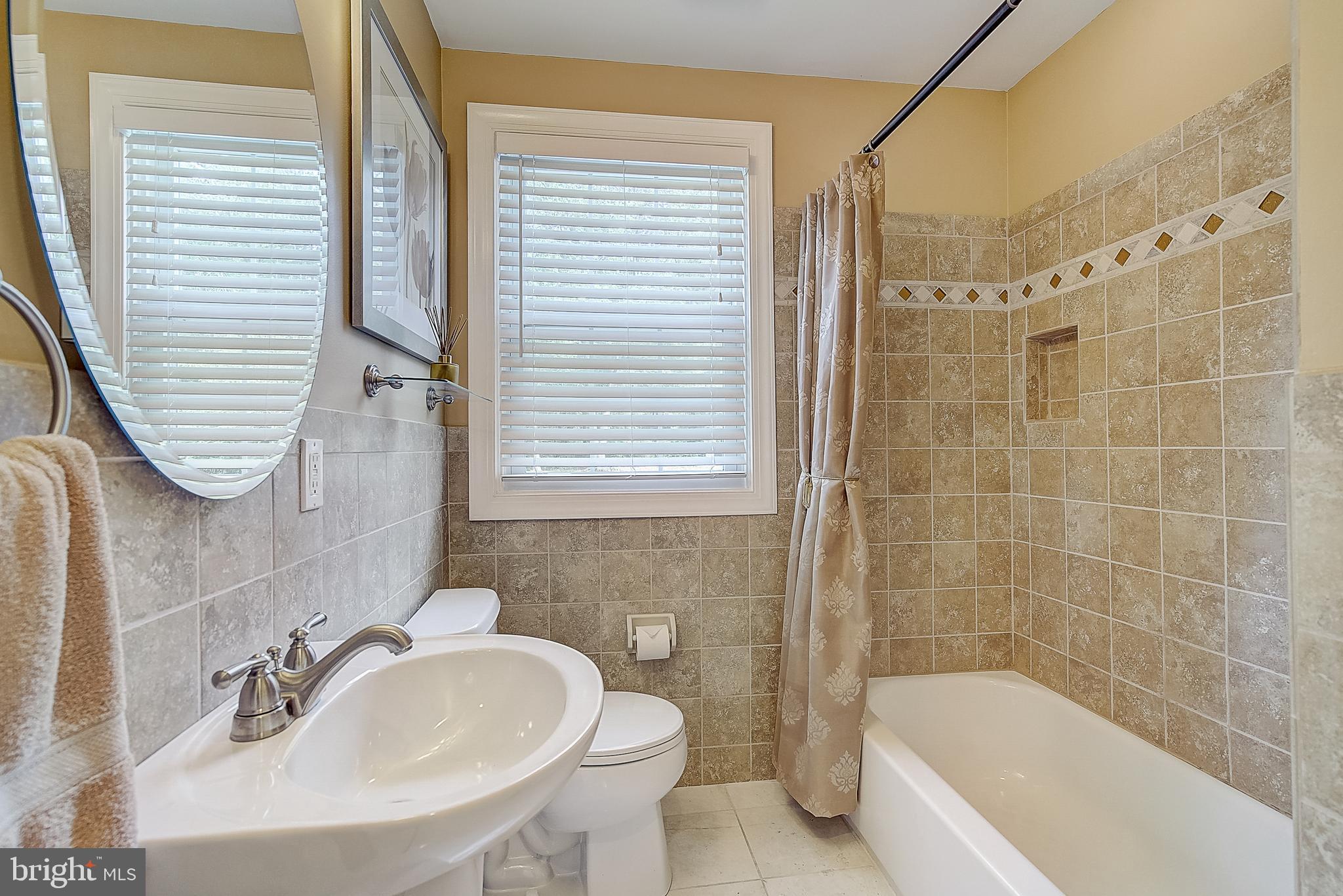 909 Oakbourne Road West Chester, PA 19382 - Photo 34 of 56 Gallery Image 34