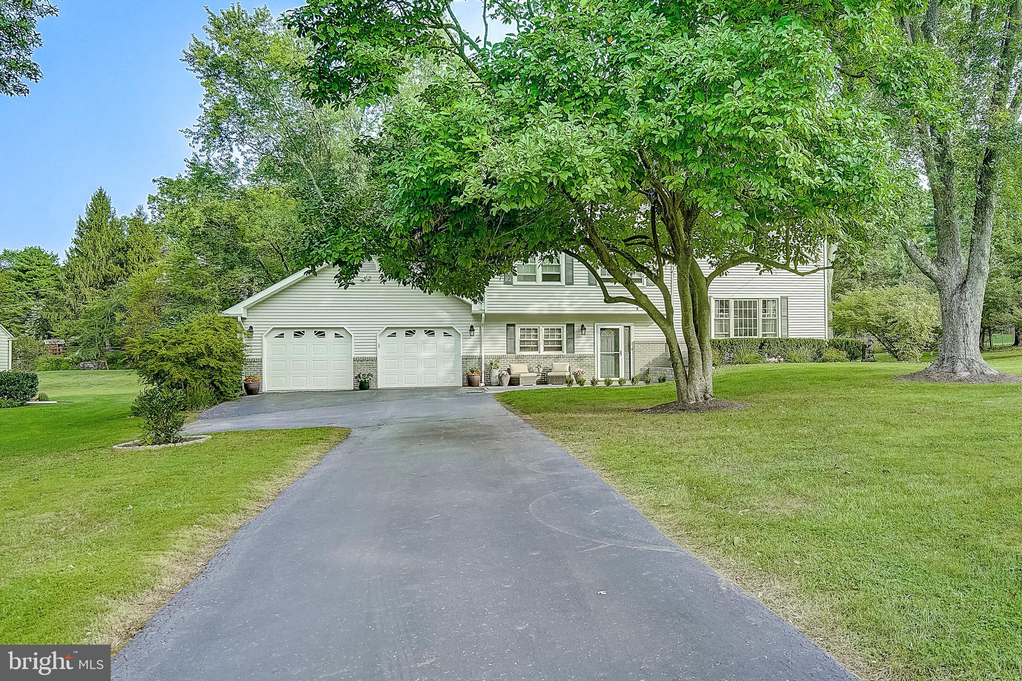 909 Oakbourne Road West Chester, PA 19382 - Photo 6 of 56 Gallery Image 6