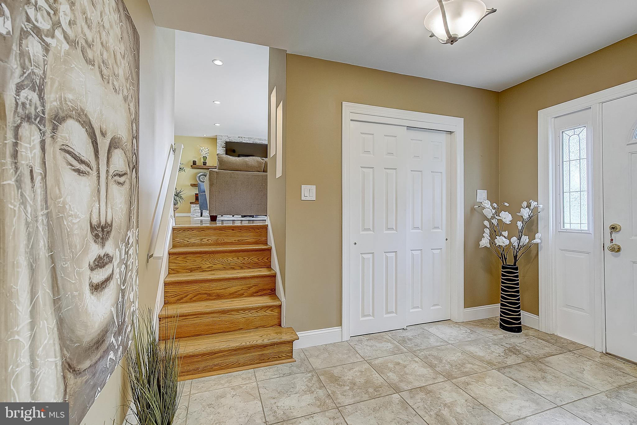 909 Oakbourne Road West Chester, PA 19382 - Photo 7 of 56 Gallery Image 7