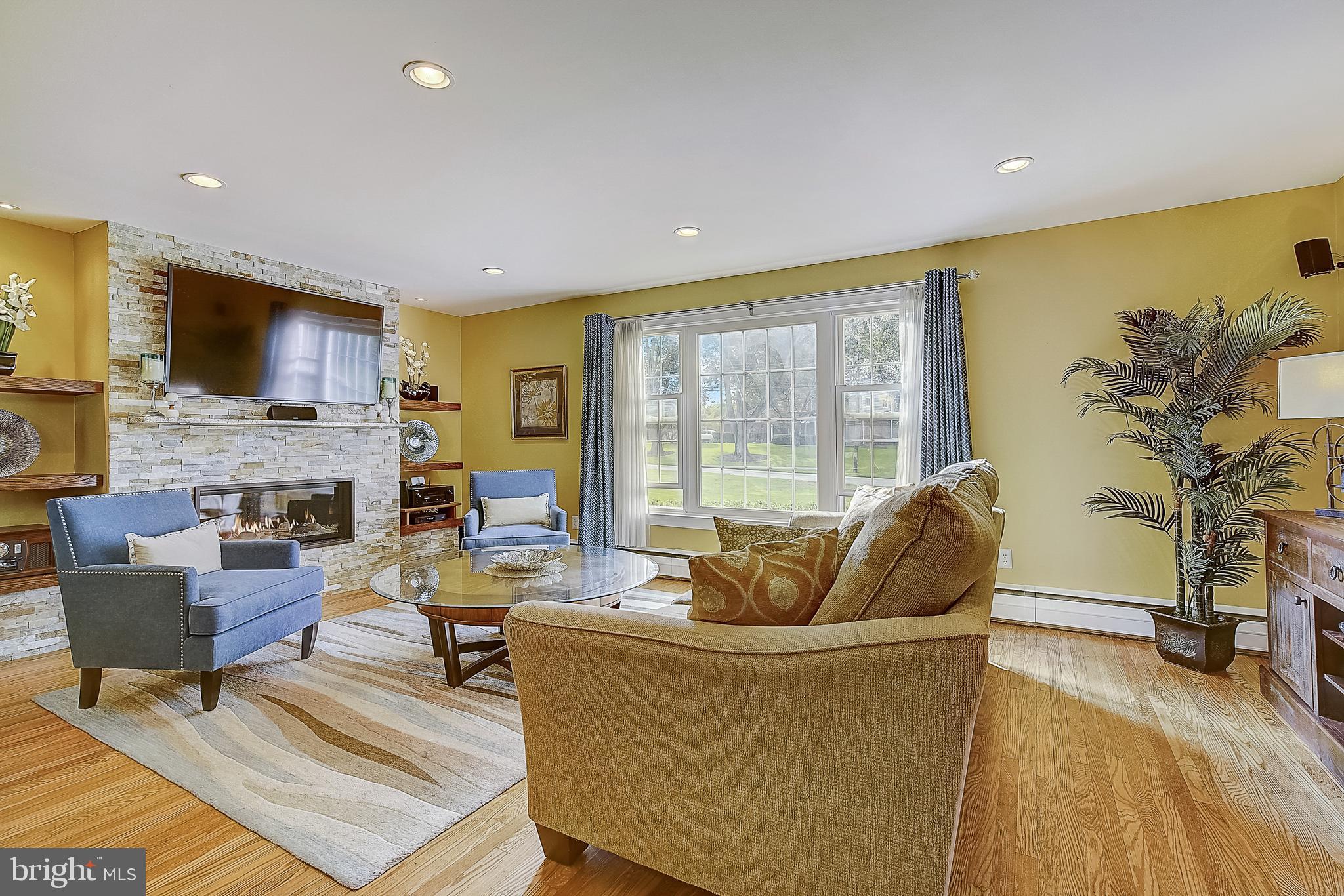 909 Oakbourne Road West Chester, PA 19382 - Photo 8 of 56 Gallery Image 8