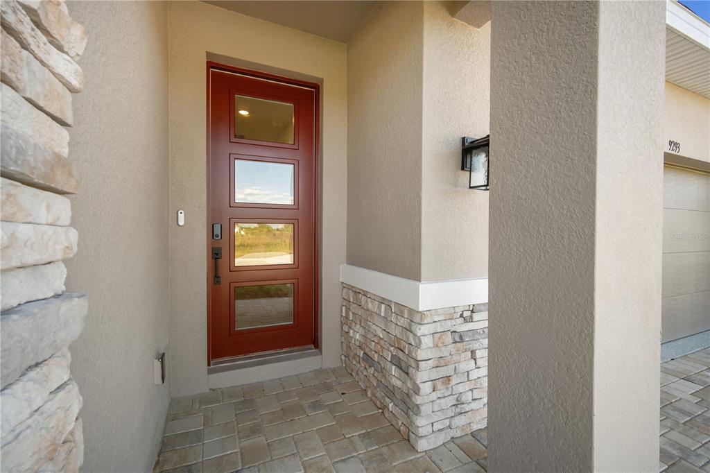 9293 Players Drive Weeki Wachee, FL 34613 - Photo 5 of 28