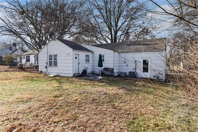 $230,000 | 4408 South Ln Street, Olathe, KS 66061